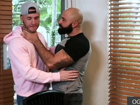 Hairy gay bloke fucks like mad - atlas grant, mac savage